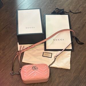 Gucci GG Marmont Matelassé Mini Bag 'Wild Rose'
